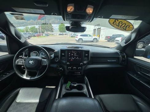Used 2023 RAM 1500 Big Horn AWD/4WD image 10