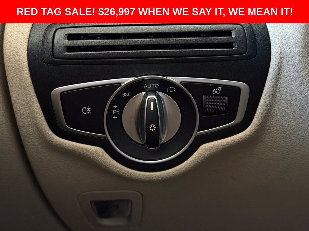 Used 2022 Mercedes-Benz GLC 300 image 25