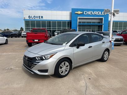 Used 2023 Nissan Versa S w/ Trunk Package