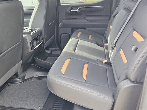 New 2026 GMC Sierra 1500 AT4 w/ AT4 Premium Package image 10