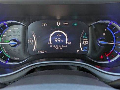 Used 2024 Chrysler Pacifica Limited image 11