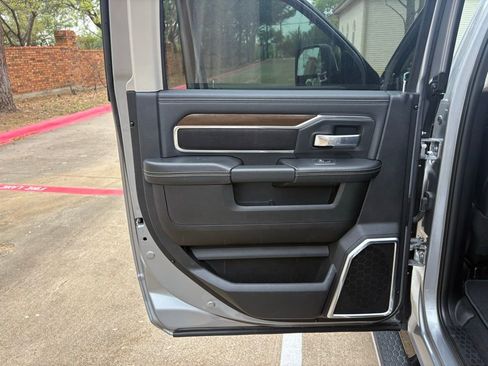 Used 2024 RAM 2500 Laramie w/ Off Road Package image 13