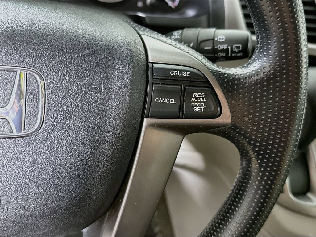 Used 2017 Honda Odyssey SE image 21