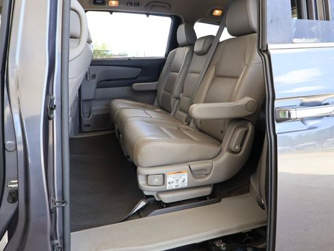 Used 2016 Honda Odyssey EX-L image 20