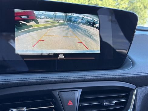 Used 2025 Buick Encore GX Avenir image 16