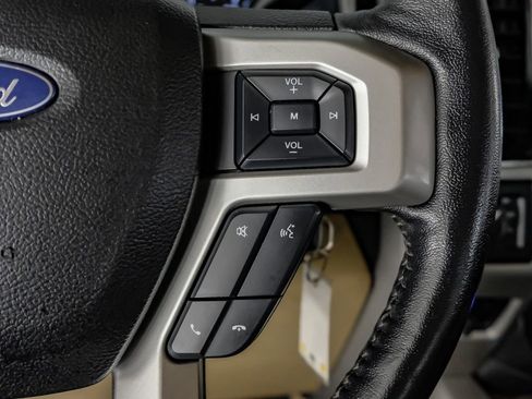 Used 2019 Ford F450 Lariat w/ Lariat Value Package AWD/4WD image 17
