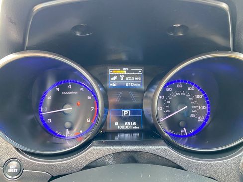 Used 2017 Subaru Outback 3.6R Limited image 20