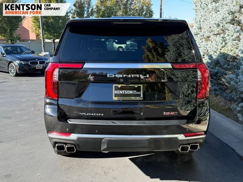 Used 2025 GMC Yukon XL Denali w/ LPO, Floor Liner Package image 7