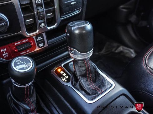 Used 2022 Jeep Gladiator Rubicon w/ LED Lighting Group image 41