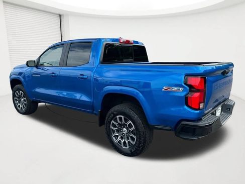 Used 2023 Chevrolet Colorado Z71 w/ Z71 Convenience Package 2 AWD/4WD image 7