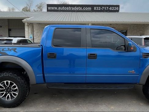 Used 2014 Ford F150 Raptor w/ Equipment Group 801A Luxury image 7