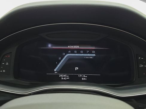 Used 2023 Audi SQ8 Prestige AWD/4WD image 22