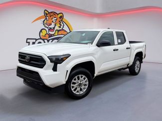 Used 2026 Toyota Tacoma SR video 1