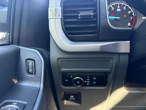 Used 2023 Ford F150 XLT w/ Trailer Tow Package image 32