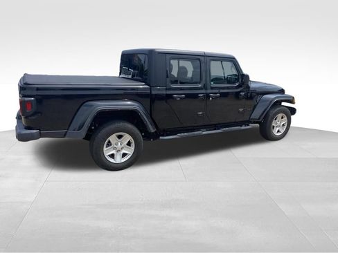 Used 2022 Jeep Gladiator Sport AWD/4WD image 12