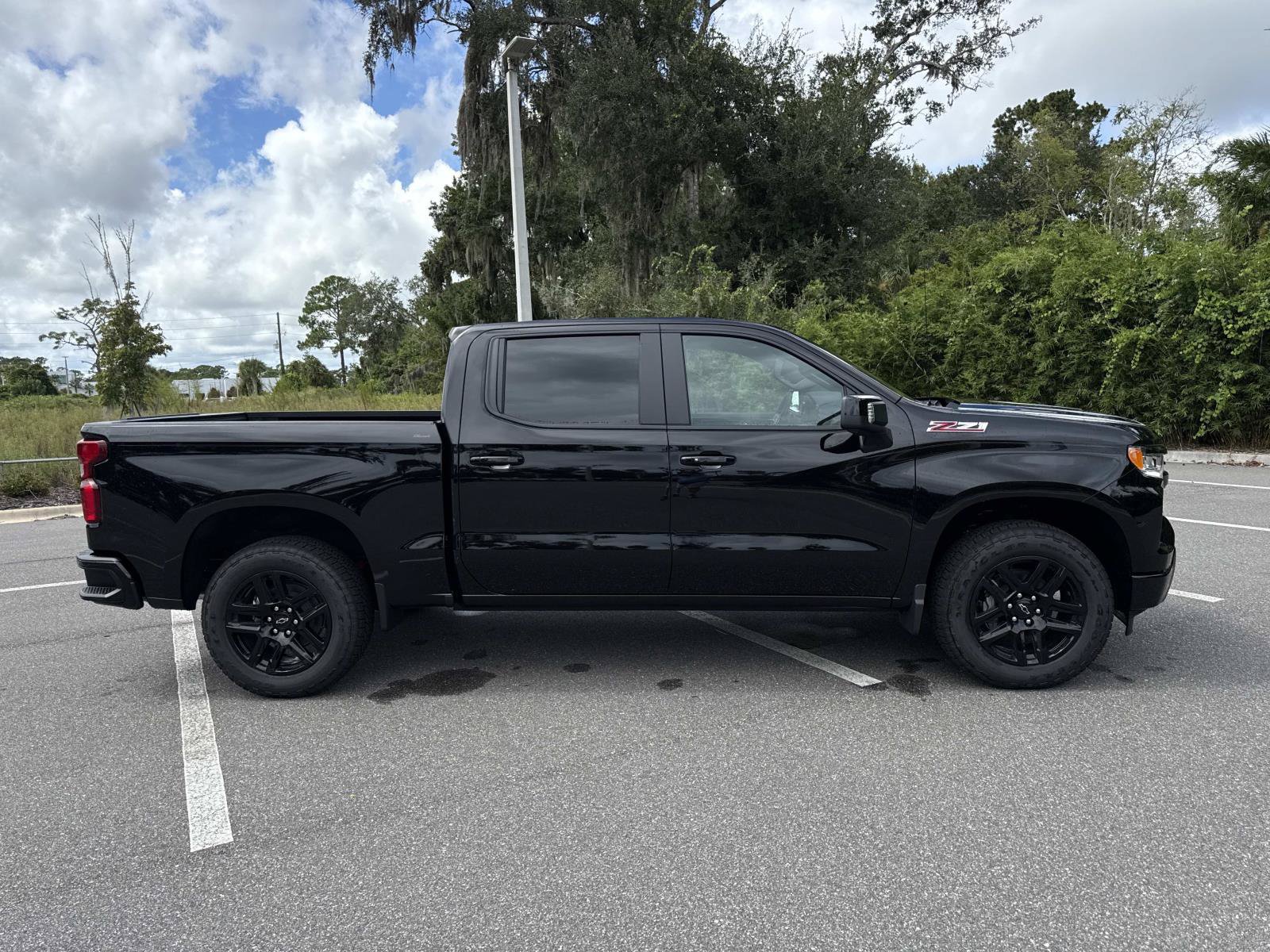 New 2026 Chevrolet Silverado 1500 RST w/ Safety Package AWD/4WD image 2