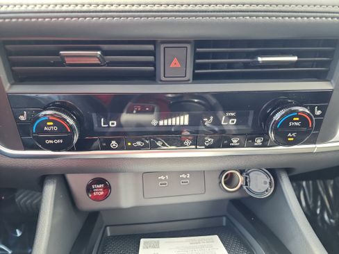 New 2026 Nissan Rogue SV w/ SV Premium Package image 16