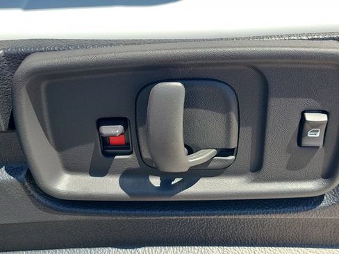 New 2026 Chevrolet Express 2500 w/ Driver Convenience Package RWD image 11