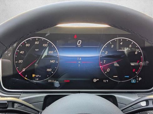 Used 2025 Mercedes-Benz C 300 Sedan image 12