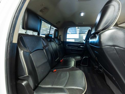Used 2021 RAM 3500 Laramie AWD/4WD image 16