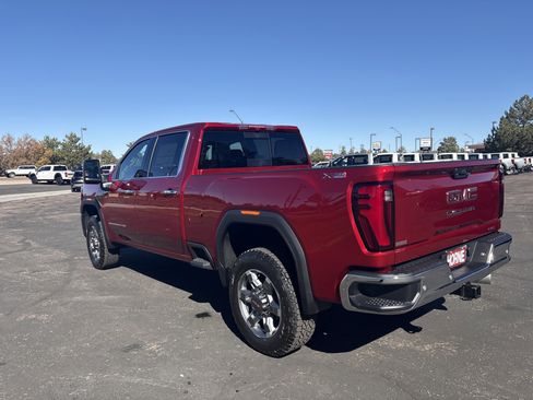 New 2026 GMC Sierra 2500 SLT AWD/4WD image 8