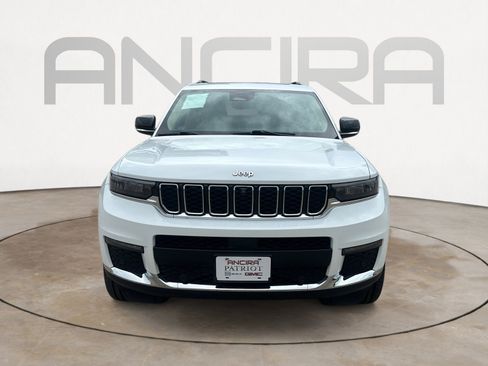 Used 2021 Jeep Grand Cherokee L Limited w/ Luxury Tech Group II AWD/4WD image 5