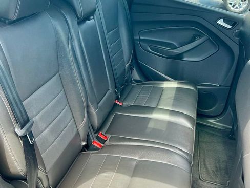Used 2014 Ford Escape SE w/ Equipment Group 201A FWD image 24