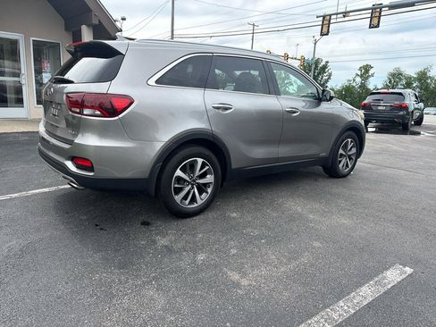 Used 2019 Kia Sorento EX AWD/4WD image 5