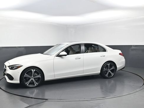 Used 2024 Mercedes-Benz C 300 Sedan image 6