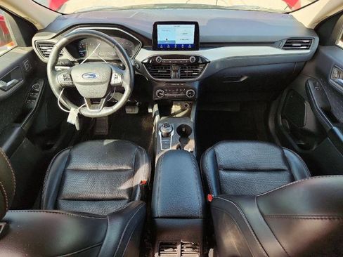 Used 2020 Ford Escape SEL AWD/4WD image 9