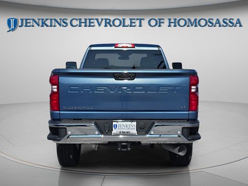 New 2025 Chevrolet Silverado 2500 LT w/ Convenience Package AWD/4WD image 5