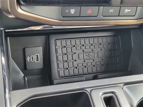 New 2025 Ford F150 Lightning Lariat image 29