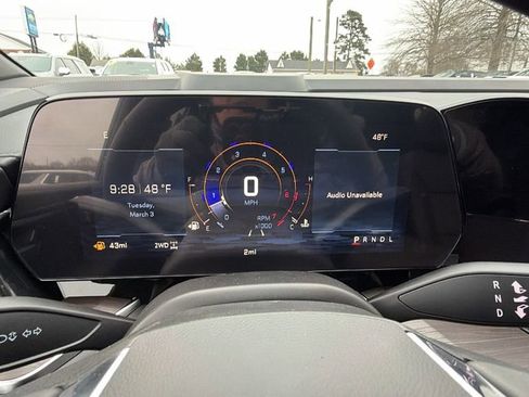 New 2026 Chevrolet Suburban Z71 w/ Comfort Package image 22