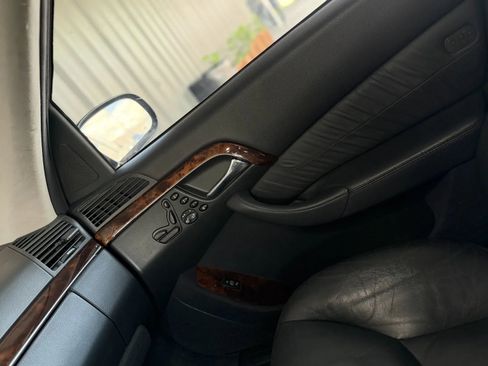 Used 2006 Mercedes-Benz S 500 image 33