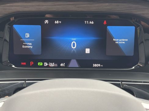 Used 2026 Volkswagen Atlas SEL Premium R-Line image 32