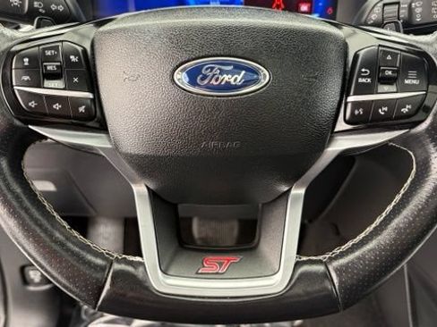 Used 2023 Ford Explorer ST AWD/4WD image 43