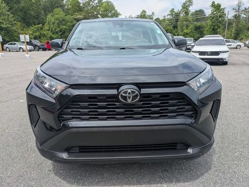 Used 2022 Toyota RAV4 LE FWD image 9