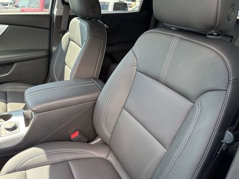 New 2025 Chevrolet Blazer LT image 11