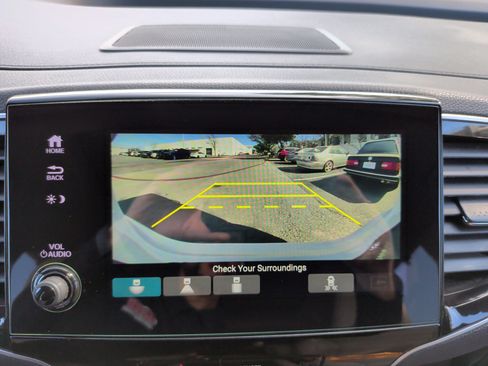 Used 2021 Honda Pilot Elite image 18