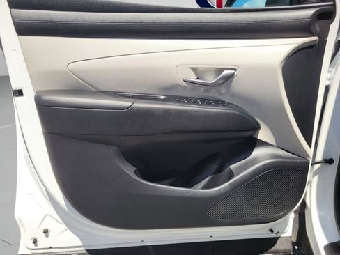 Used 2025 Hyundai Tucson SEL FWD image 22