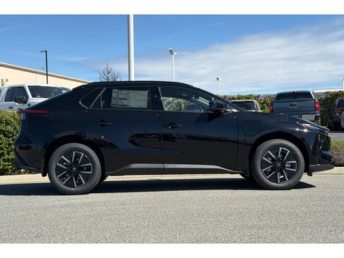 New 2026 Toyota bZ FWD image 3