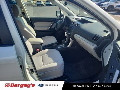 Used 2015 Subaru Forester 2.5i Premium image 11