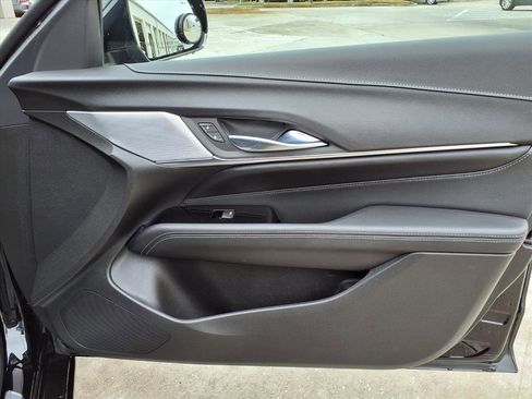 Used 2023 Cadillac CT4 Luxury w/ Sun And Sound Package image 11