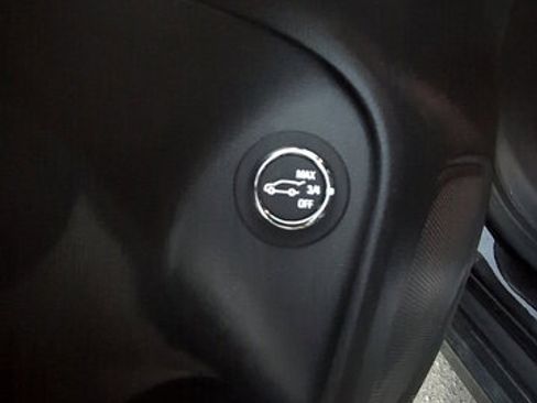 Certified 2023 Buick Encore GX Select w/ Sport Touring Package image 17