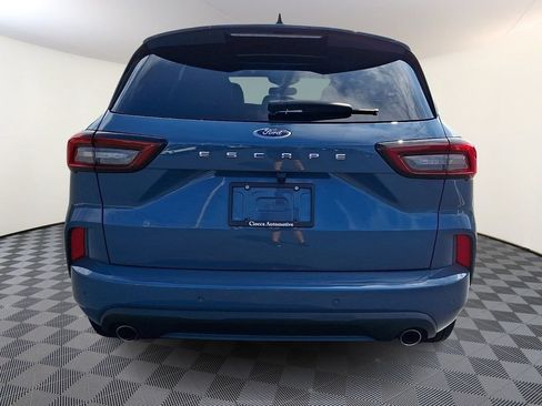 Used 2023 Ford Escape ST-Line Elite w/ Premium Technology Package AWD/4WD image 8