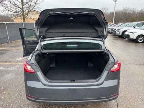 Used 2025 Toyota Camry LE image 30