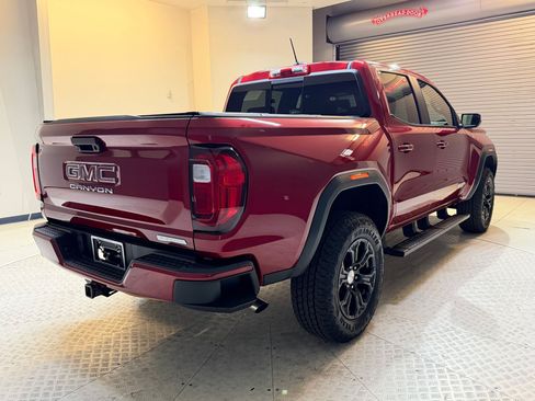 Used 2024 GMC Canyon Elevation w/ Convenience Package RWD image 8