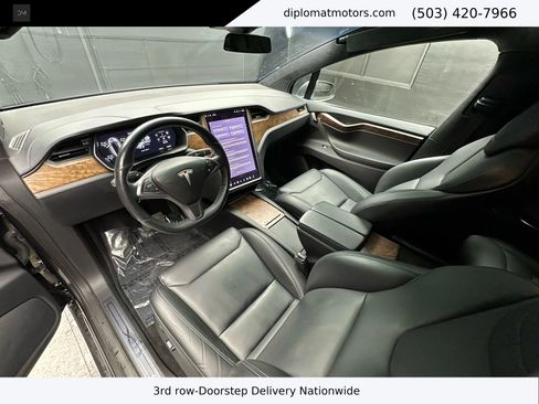 Used 2019 Tesla Model X Long Range image 16
