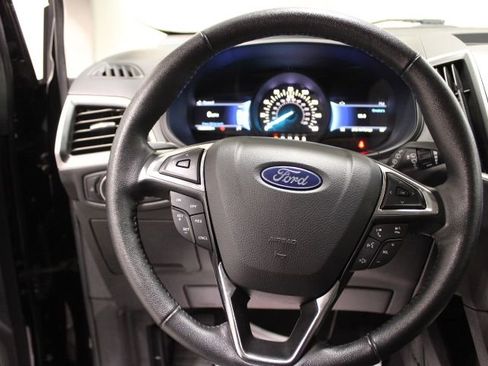 Used 2024 Ford Edge SEL image 35