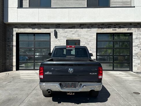 Used 2017 RAM 1500 Big Horn AWD/4WD image 4